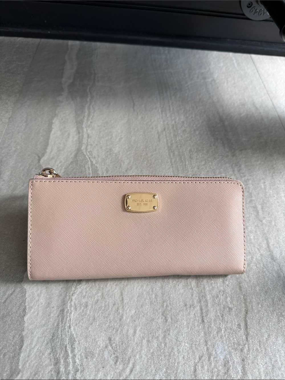 Michael Kors Pale Pink Saffiano Zip-Around Wallet